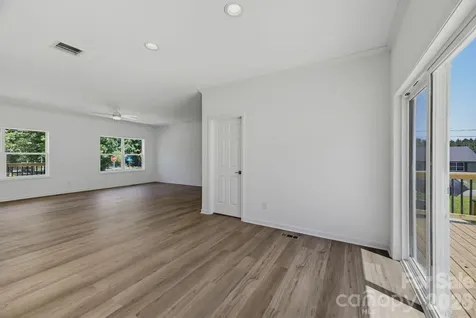 111 Sarah Avenue Newton NC 28658