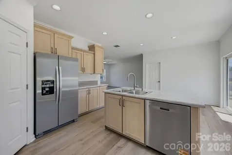 111 Sarah Avenue Newton NC 28658