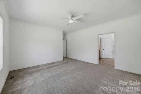 111 Sarah Avenue Newton NC 28658