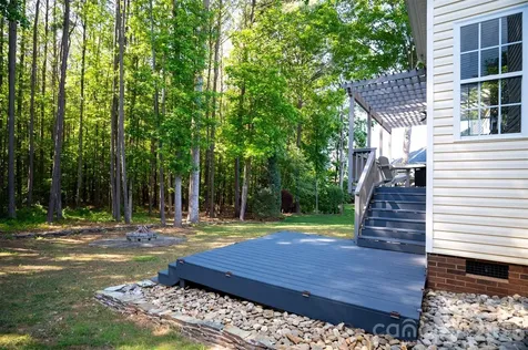 5715 Snapdragon Lane Huntersville NC 28078