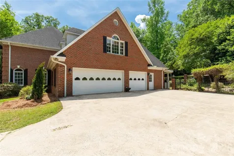 1933 Tara Trail Lancaster SC 29720