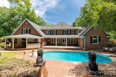 1933 Tara Trail Lancaster SC 29720