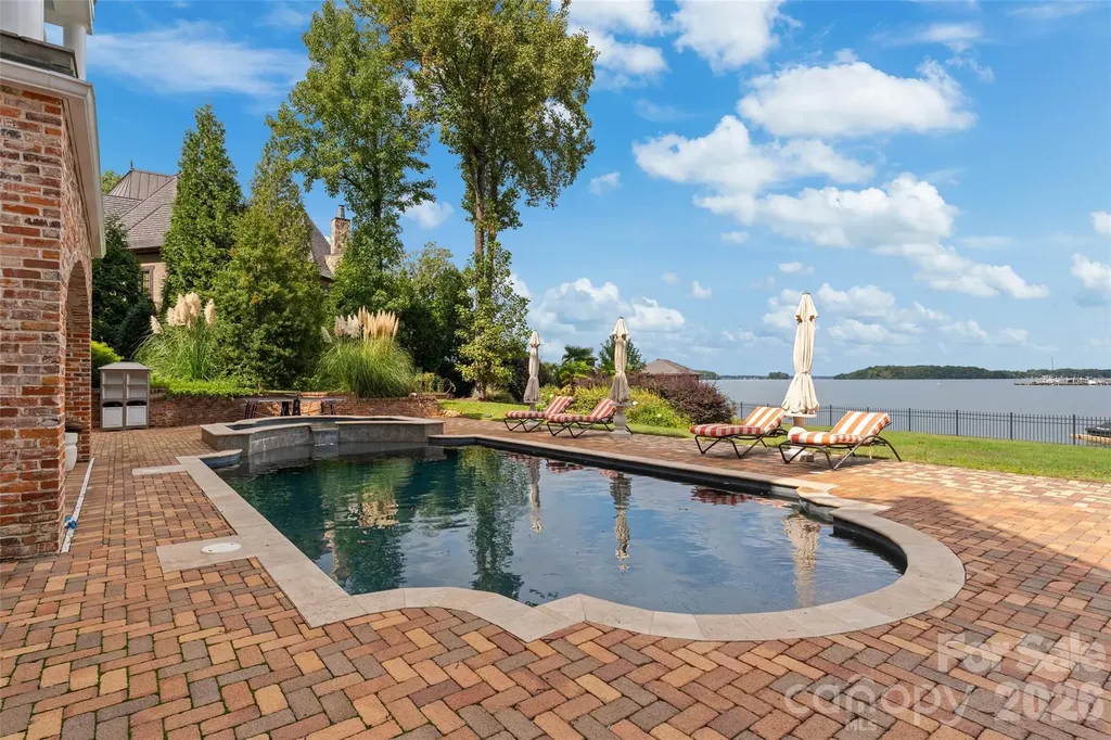 16921 Jetton Road Cornelius NC 28031
