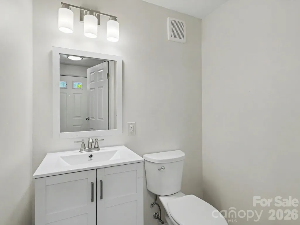 9416 Lexington Circle Charlotte NC 28213