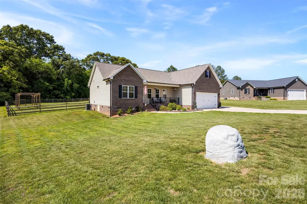 2357 Mintew Circle Lincolnton NC 28092