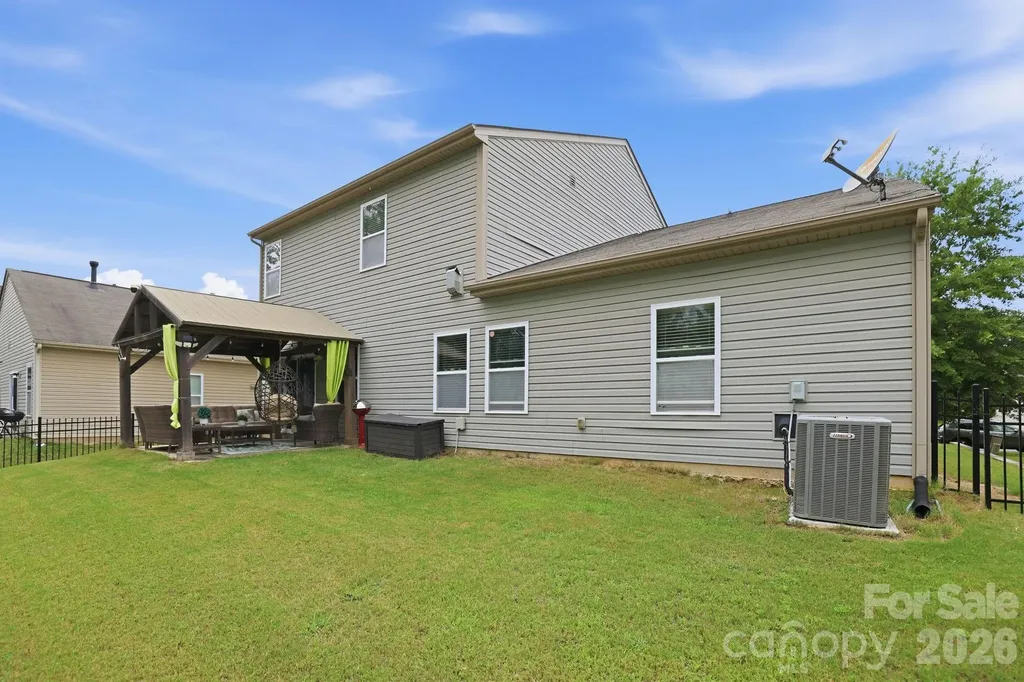14525 Glenduff Place Charlotte NC 28278