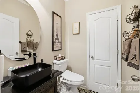 14525 Glenduff Place Charlotte NC 28278