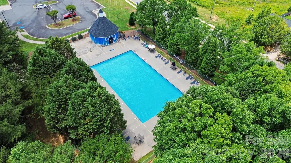 705 Pawley Drive Charlotte NC 28214