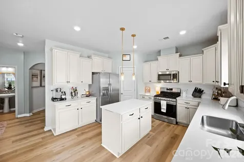 1742 Loggerhead Drive Lancaster SC 29720