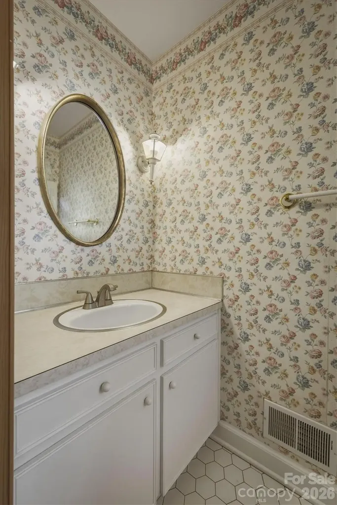 102 Woodland Drive Morganton NC 28655