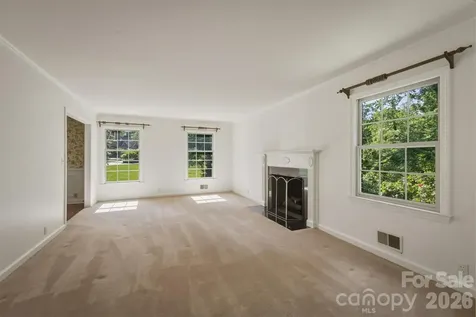 102 Woodland Drive Morganton NC 28655