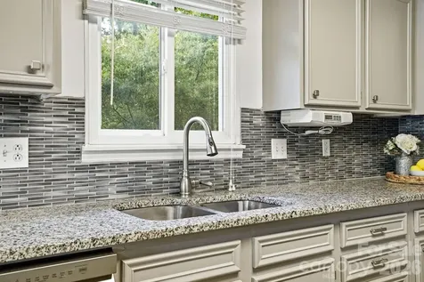 8188 Normandy Road Denver NC 28037