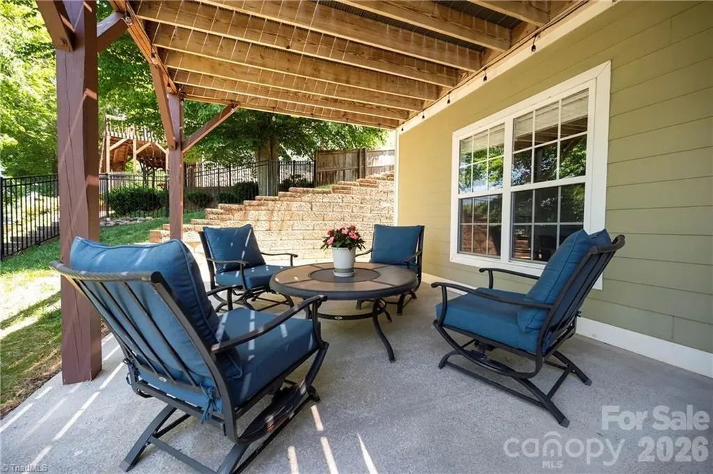 1332 Lake Drive 9 Lexington NC 27292