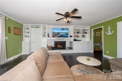 1332 Lake Drive 9 Lexington NC 27292