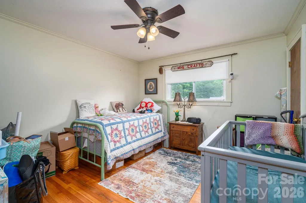 403 W Old Post Road Cherryville NC 28021
