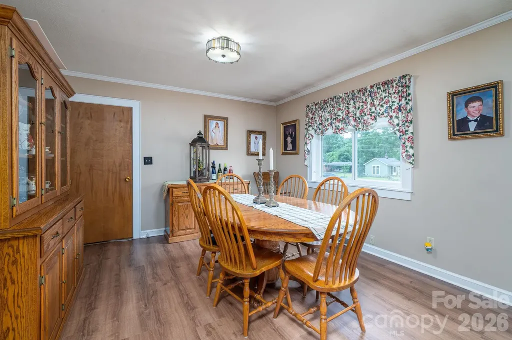 403 W Old Post Road Cherryville NC 28021