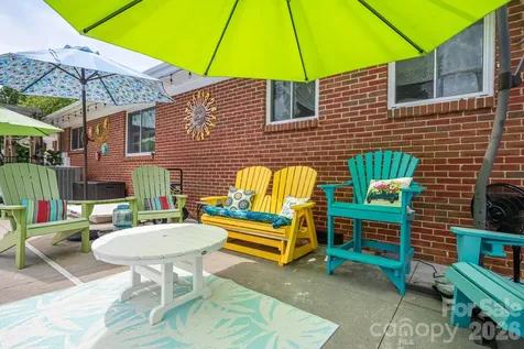 403 W Old Post Road Cherryville NC 28021