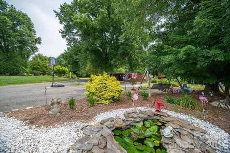 403 W Old Post Road Cherryville NC 28021