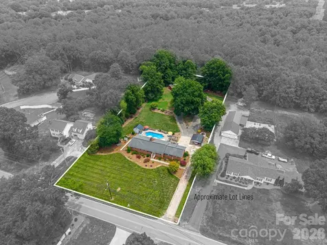 403 W Old Post Road Cherryville NC 28021