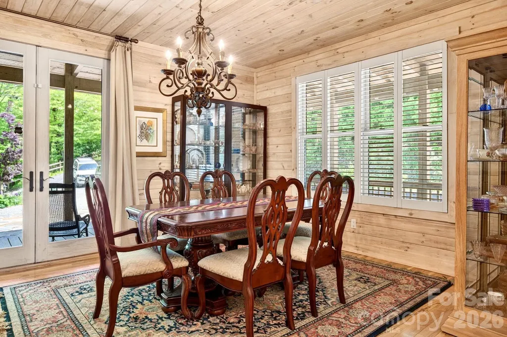 592 Susanna Cove Road Mars Hill NC 28754