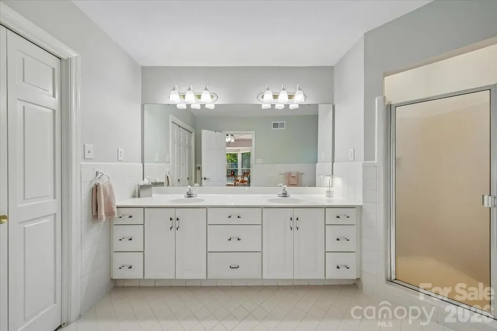 409 Whitestone Road Charlotte NC 28270
