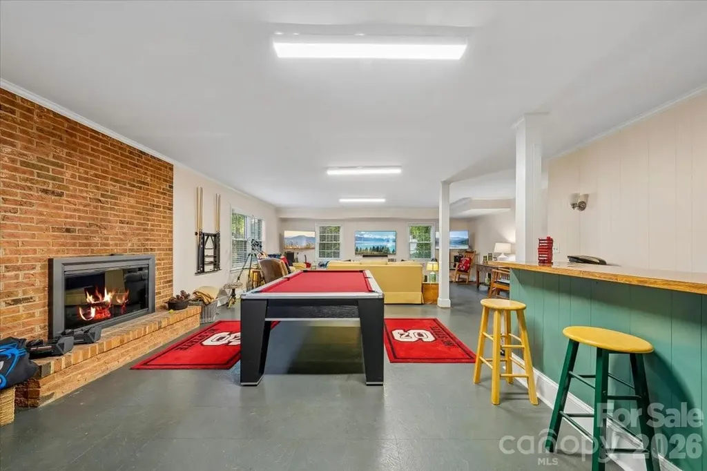 409 Whitestone Road Charlotte NC 28270