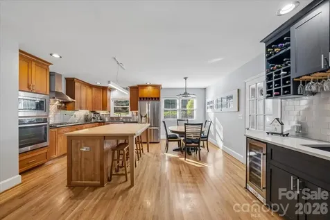 409 Whitestone Road Charlotte NC 28270