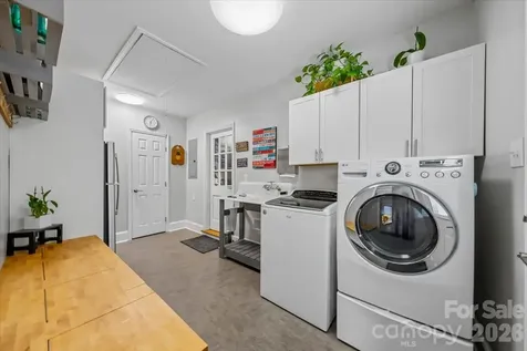 409 Whitestone Road Charlotte NC 28270