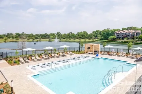 6010 Jasmine Lane Charlotte NC 28262