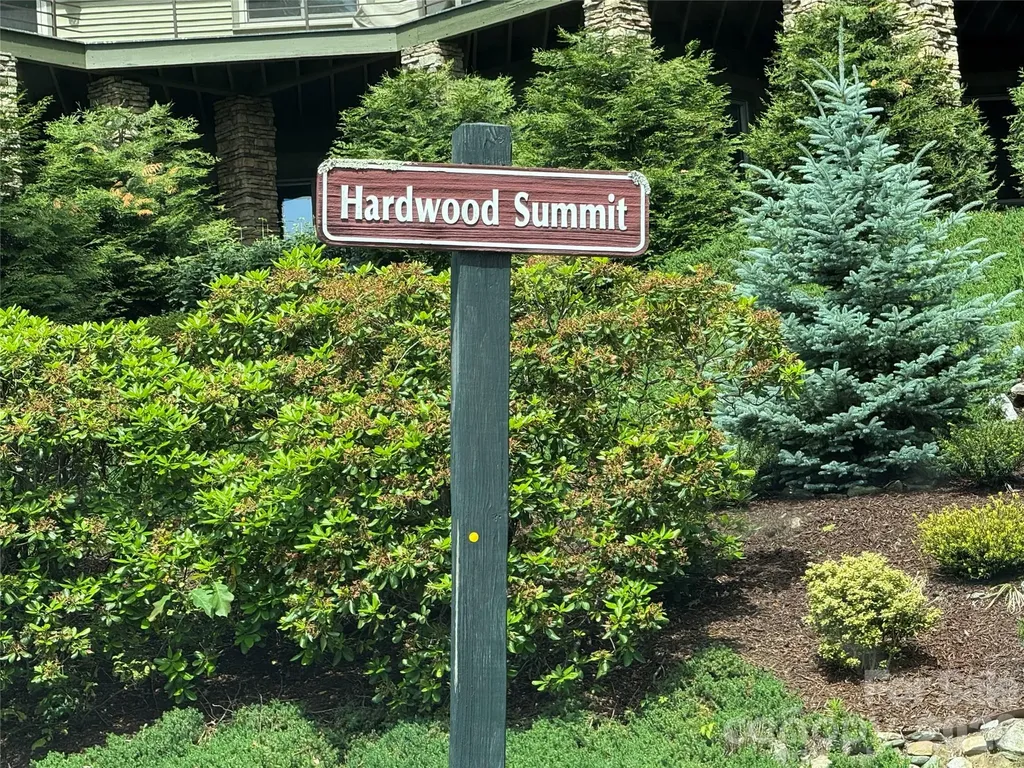 0000 Hardwood Summit Drive Hendersonville NC 28739