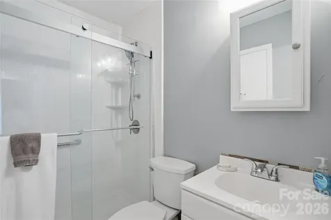 6804 Delta Lake Drive Charlotte NC 28215