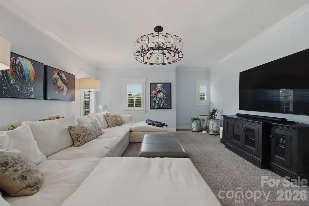 8912 Blakeney Drive Charlotte NC 28277