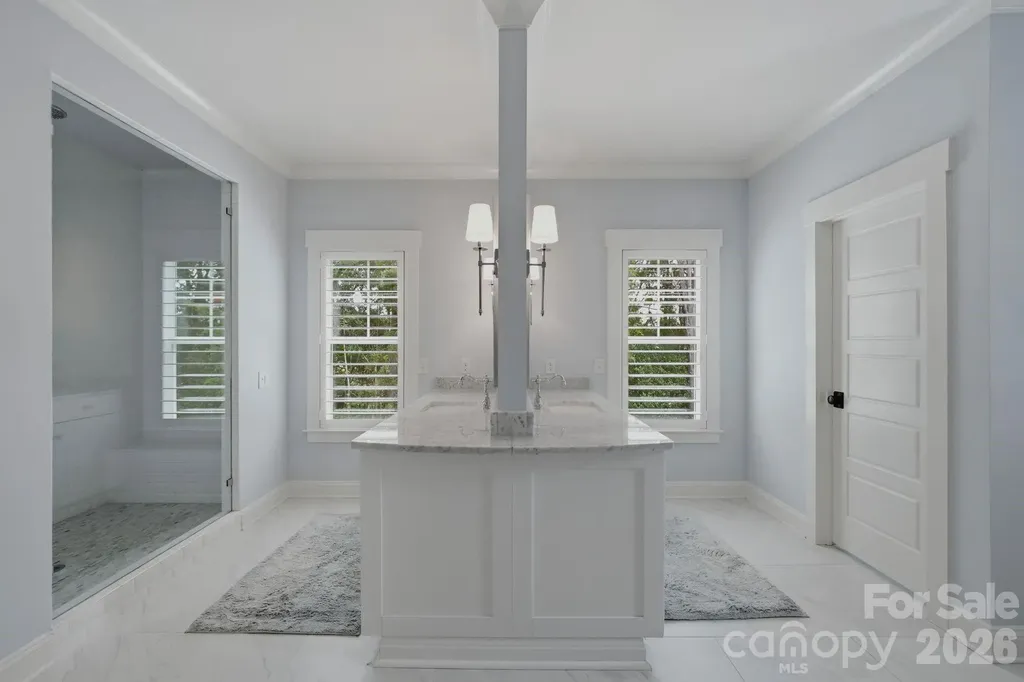 8912 Blakeney Drive Charlotte NC 28277