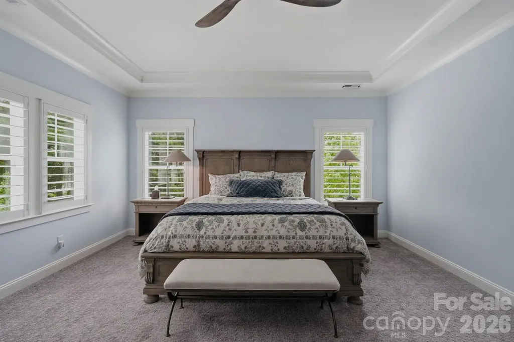8912 Blakeney Drive Charlotte NC 28277