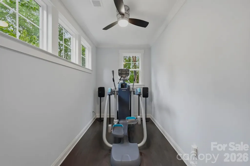 8912 Blakeney Drive Charlotte NC 28277