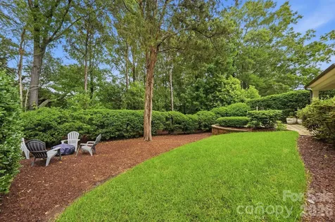 8912 Blakeney Drive Charlotte NC 28277