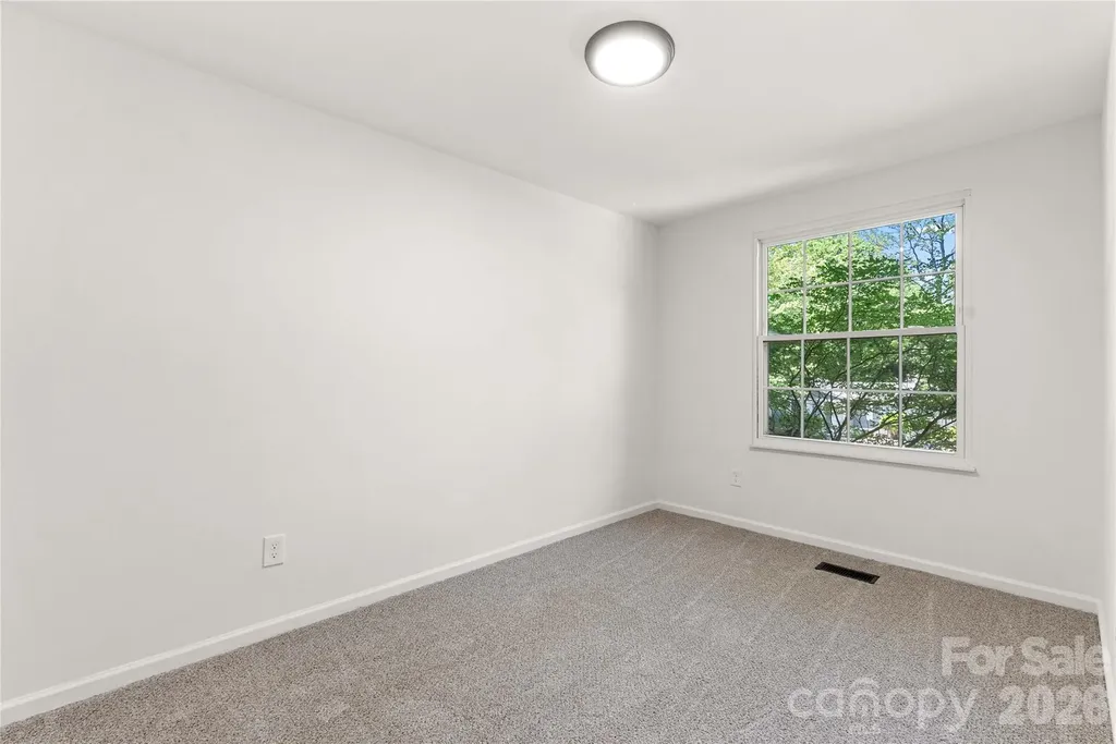 8424 Othello Place Charlotte NC 28227