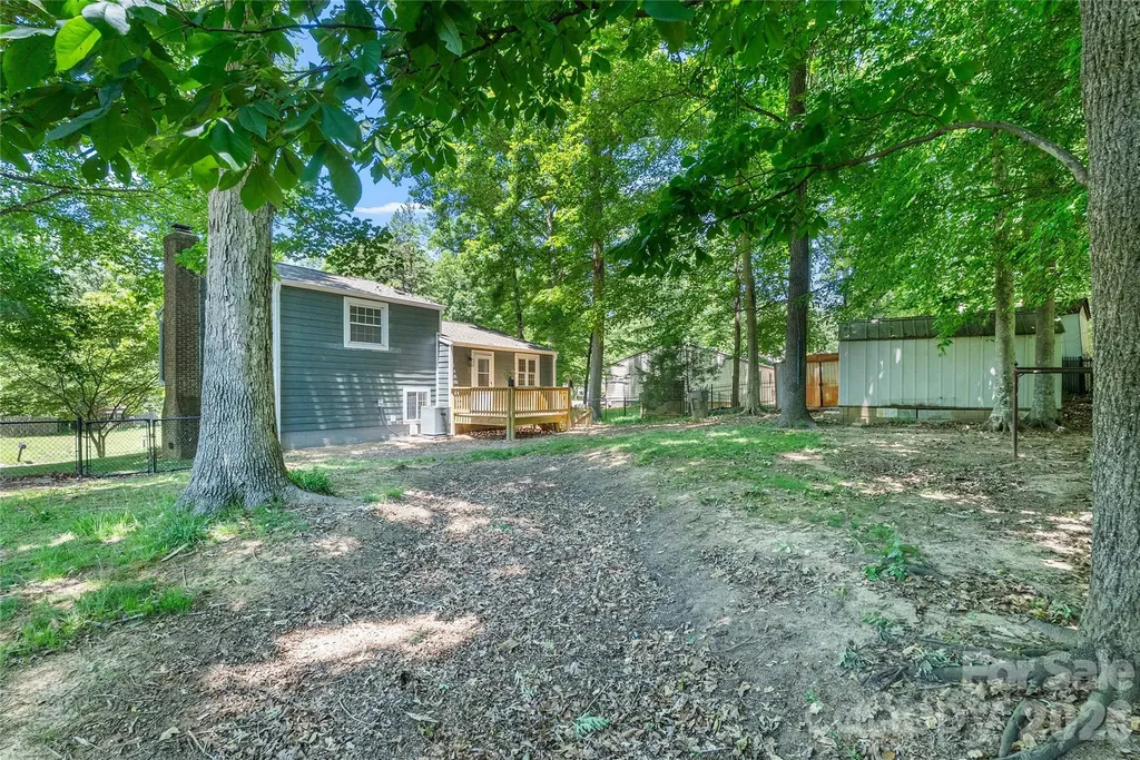 8424 Othello Place Charlotte NC 28227