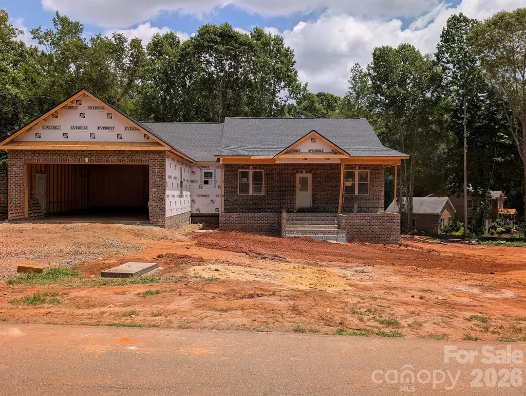 1895 Knolls Drive Newton NC 28658