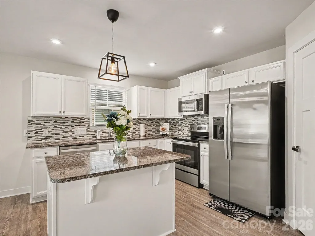 5513 Hughesdale Drive Charlotte NC 28215