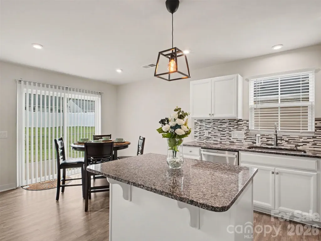 5513 Hughesdale Drive Charlotte NC 28215