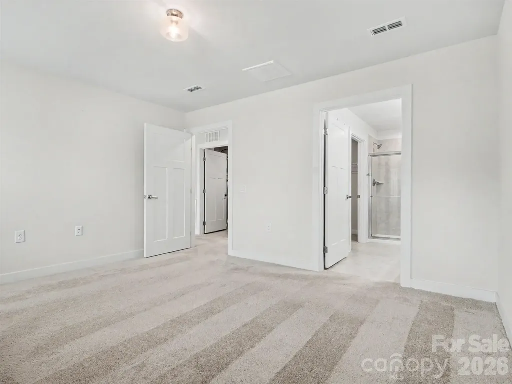 5513 Hughesdale Drive Charlotte NC 28215