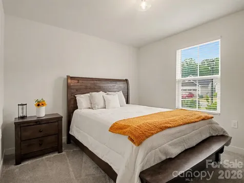 5513 Hughesdale Drive Charlotte NC 28215