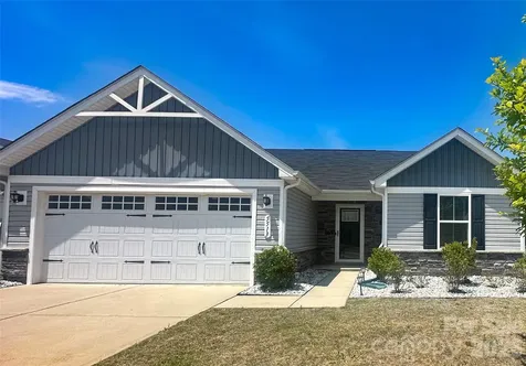 5513 Hughesdale Drive Charlotte NC 28215