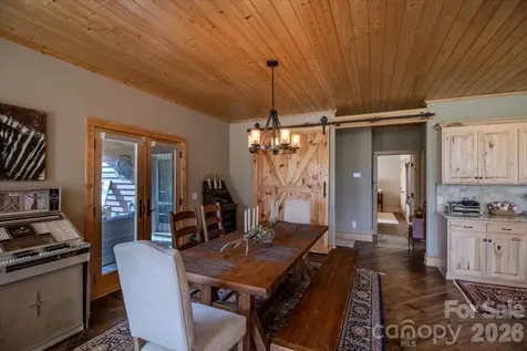 1083 Union Community Road Thurmond NC 28683