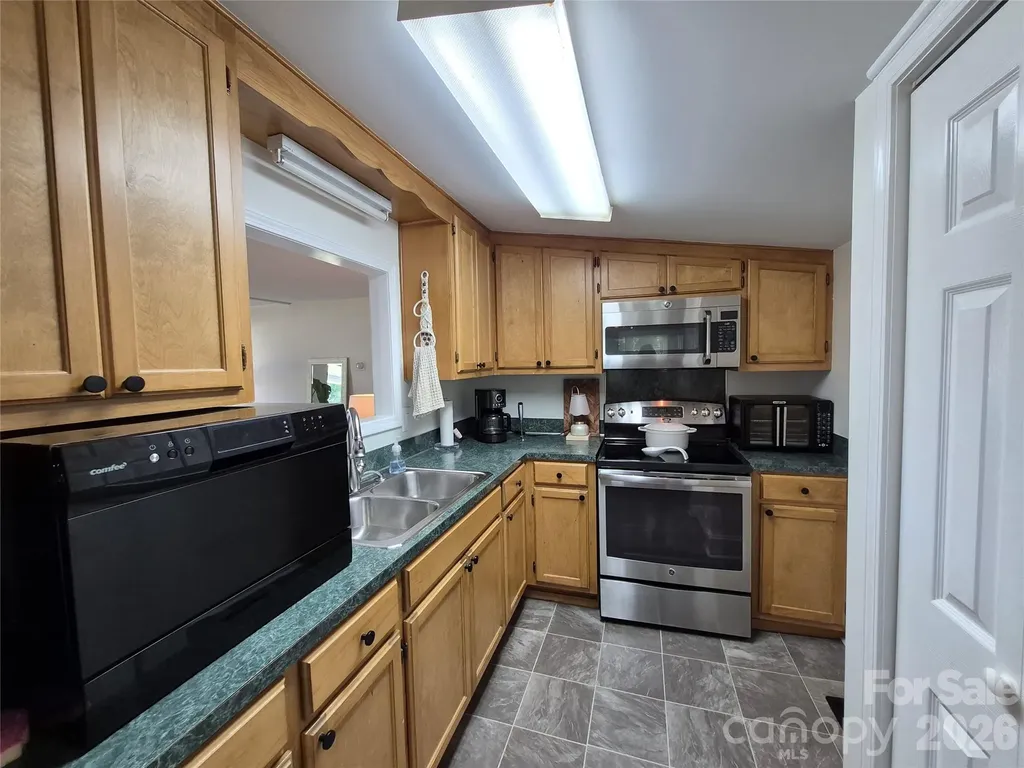 4438 Reepsville Road Vale NC 28168