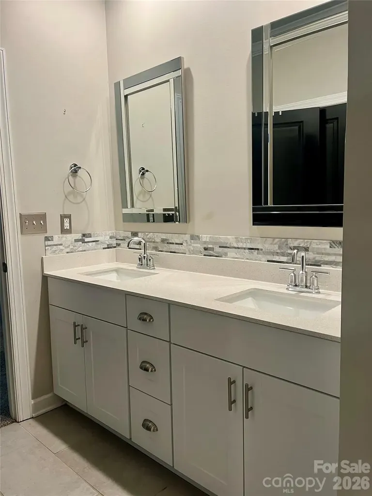8807 Pennegrove Circle Charlotte NC 28214