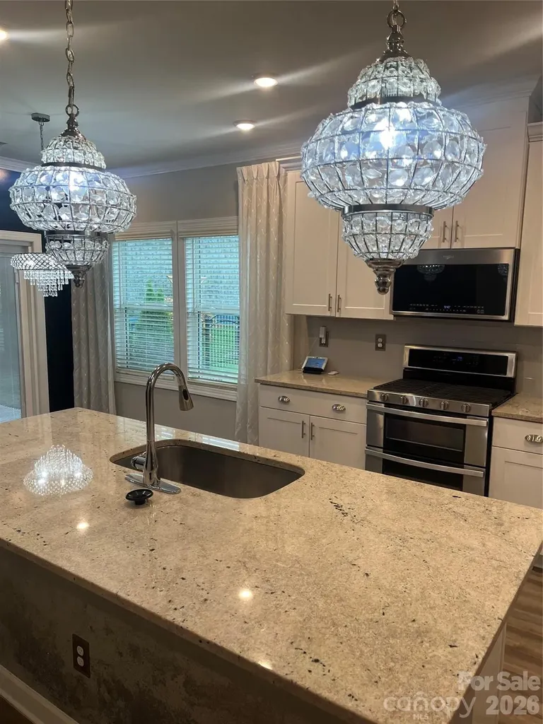 8807 Pennegrove Circle Charlotte NC 28214
