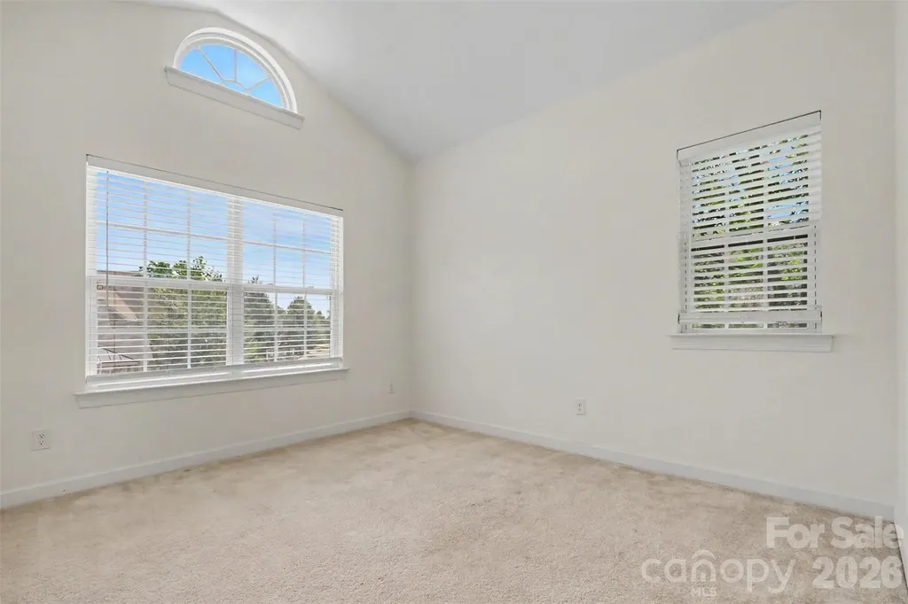 15323 Barossa Valley Street Charlotte NC 28277