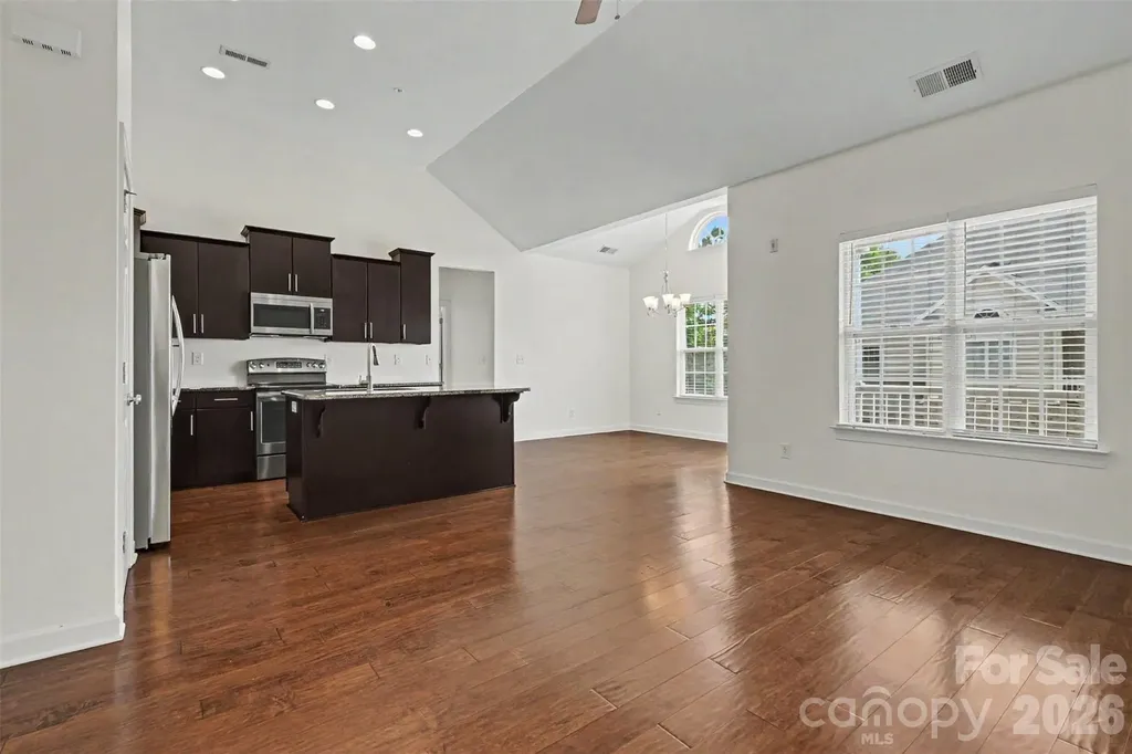 15323 Barossa Valley Street Charlotte NC 28277